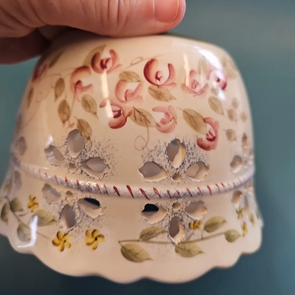 Retro Home Interiors Homco Retired Ceramic Floral Candle Shade Topper Cover